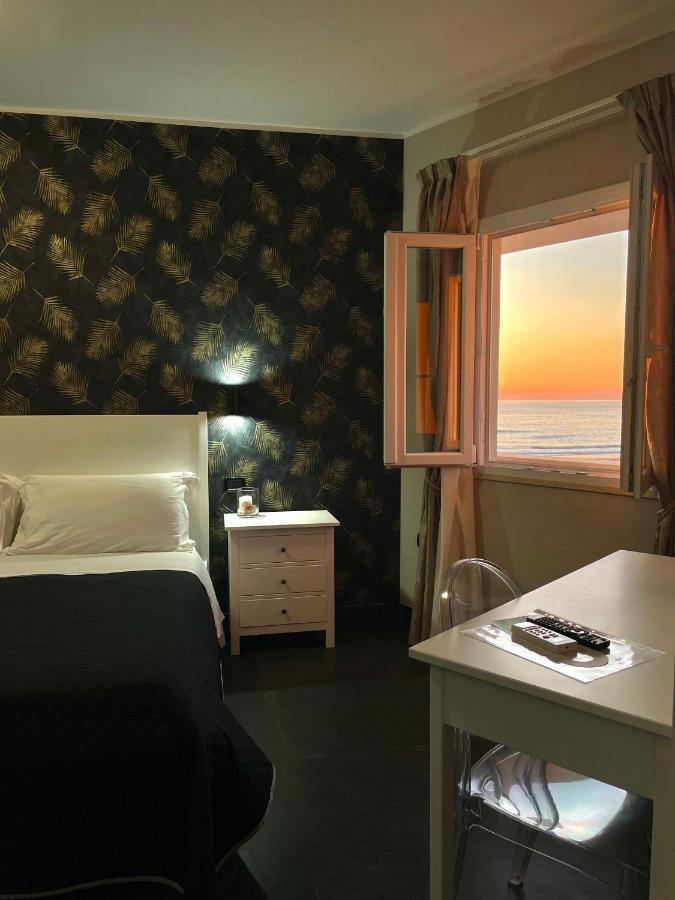 Aldiva Rooms Torvaianica Exterior foto