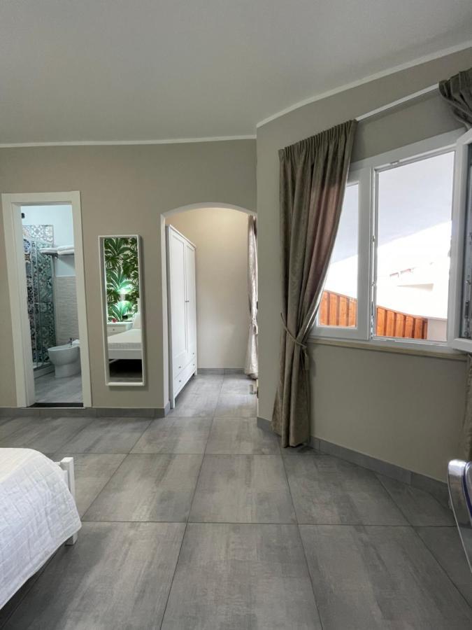 Aldiva Rooms Torvaianica Exterior foto